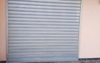 Dissa Business Un Grand Magasin a LOUER au plein