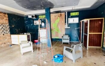 ##Bacarya-Immo Deux Grand Magasin a LOUER au plei