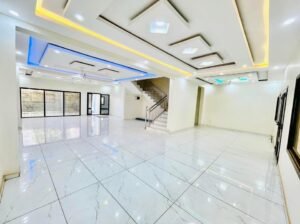 𝐀_Vendre #𝐏𝐑𝐈X: 3.500.000.000 #GNF à discuter