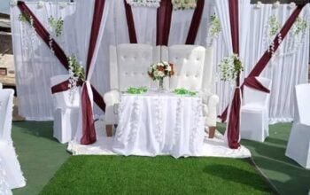 Pour la décoration de vos cérémonies de: – Mariage