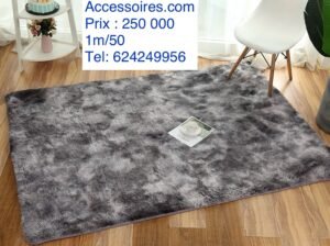 Tapis de chevet de lit 1m/50cm disponible à taouya