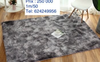 Tapis de chevet de lit 1m/50cm disponible à taouya