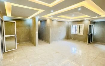 À Louer >>>> ￼⁨623 17 11 38 Deux Grand Magasin a L
