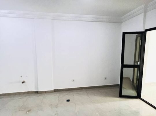 #GVL_RATOMA_LOGEMENT #BUREAU à louer à #KALOUM. (