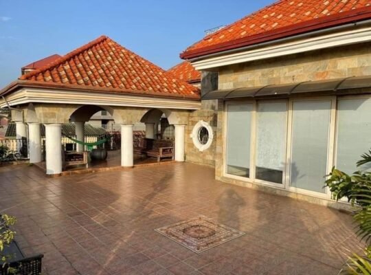 Un immeuble R+3 en vente
