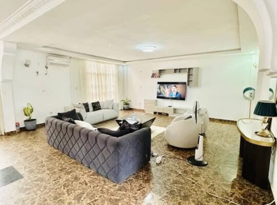 villa a louer a kipe chino-guinee