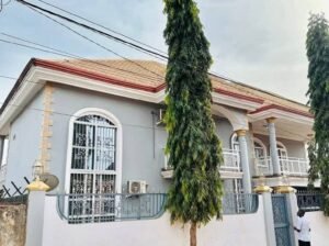 villa a louer a kipe chino-guinee
