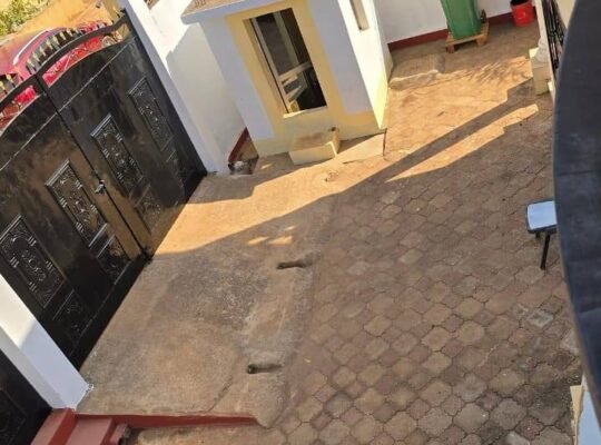 villa duplex a vendre a lambanyi
