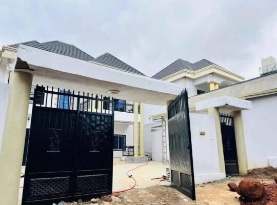 villa a vendre a yattaya