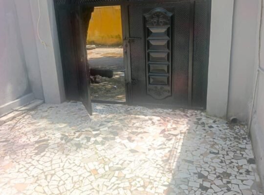 Nous vous proposons 01 #villa seul dans la #cour à