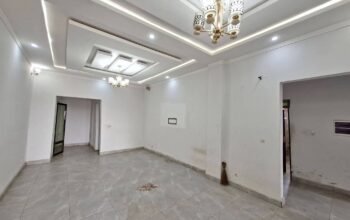 bel appartement situé au 4ᵉ étage