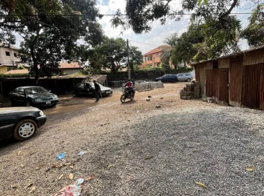 un terrain à vendre