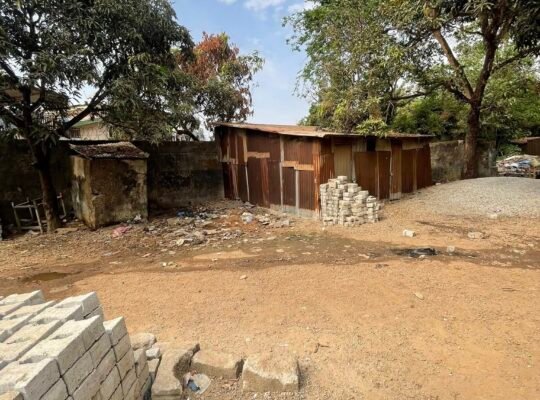 un terrain à vendre