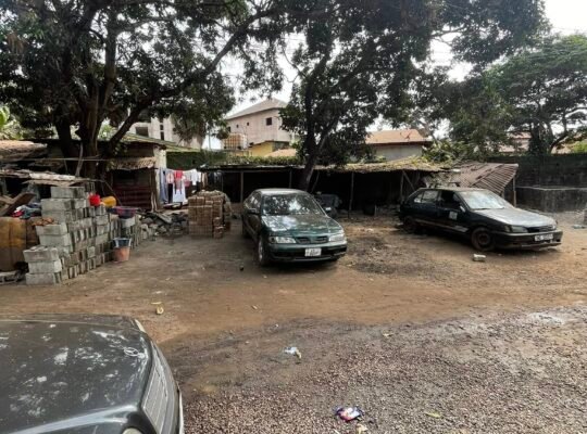 un terrain à vendre